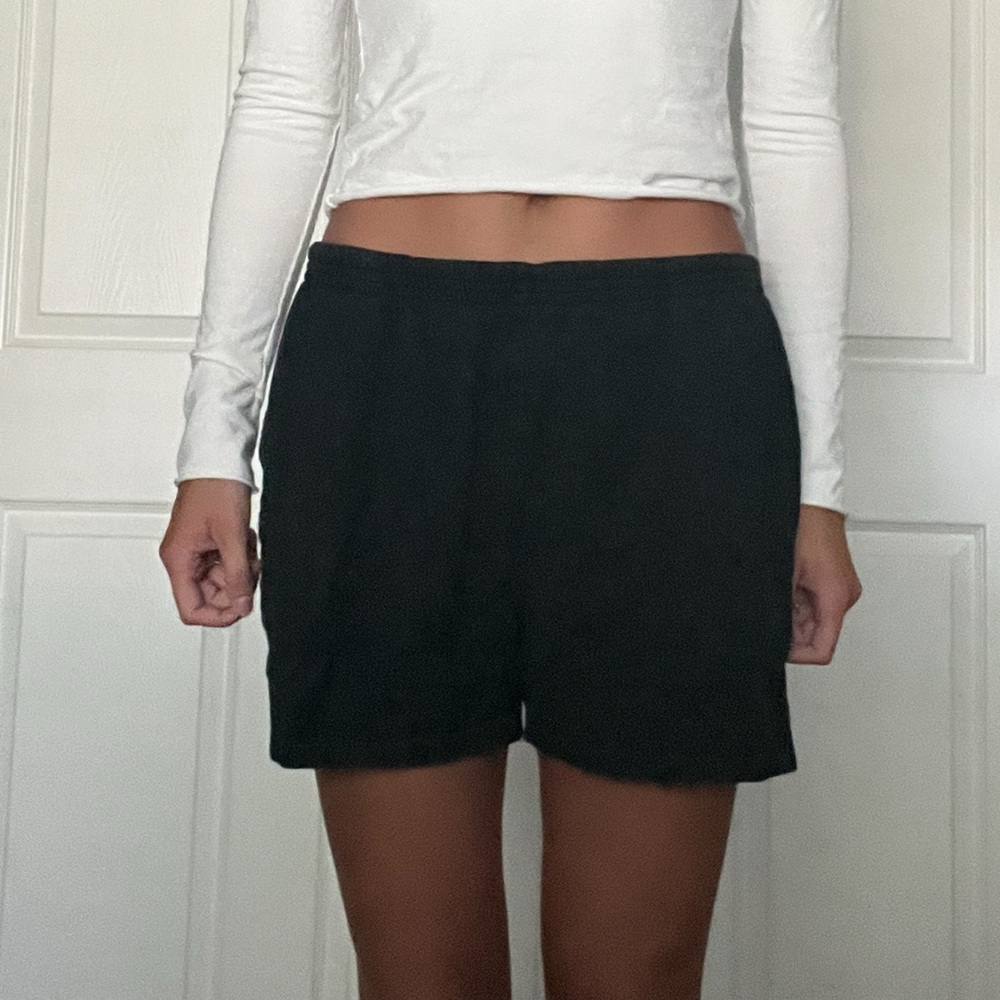 Brandy Melville Navy Blue Rosa Shorts